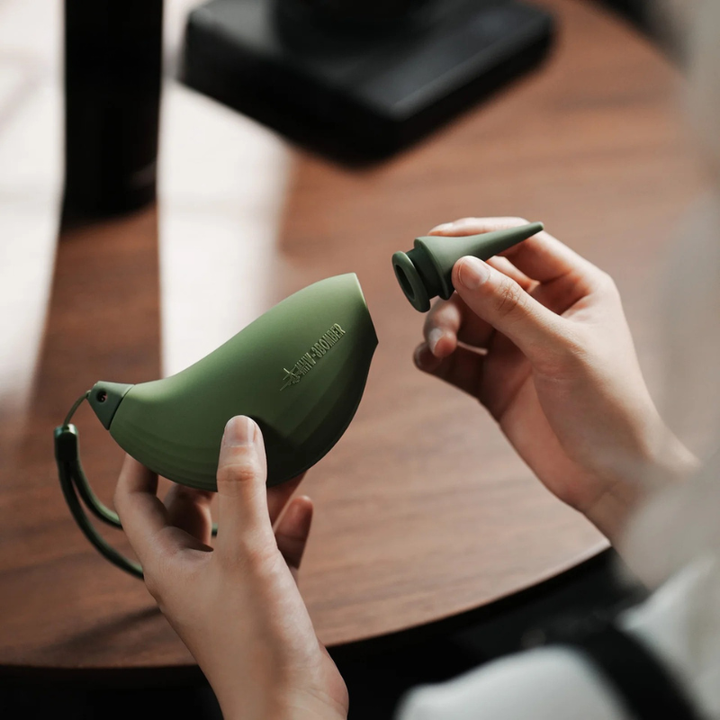 Manual Bird Air Blower Dust Cleaner Multi-Purpose Coffee Cleaning Tool | Stornfield