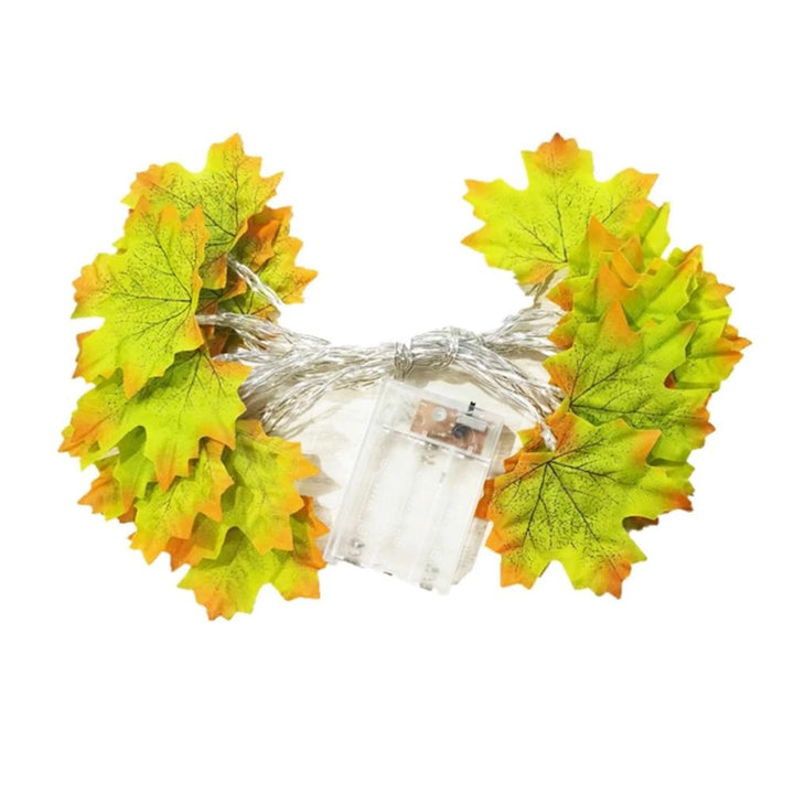 Stornfield | Lumières à guirlande en feuilles d'érable d'automne