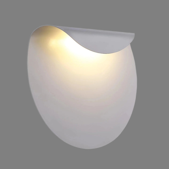 Minimalist wall lamp with soft, ambient lighting Stornfield