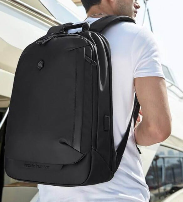 Water-Resistant Multi-Compartment Backpack – Lightweight Outdoor & Travel Use | Stornfield