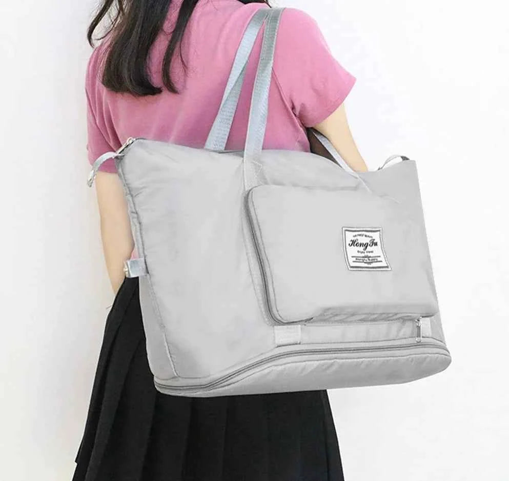 Foldable travel bag with large storage space | Stornfield