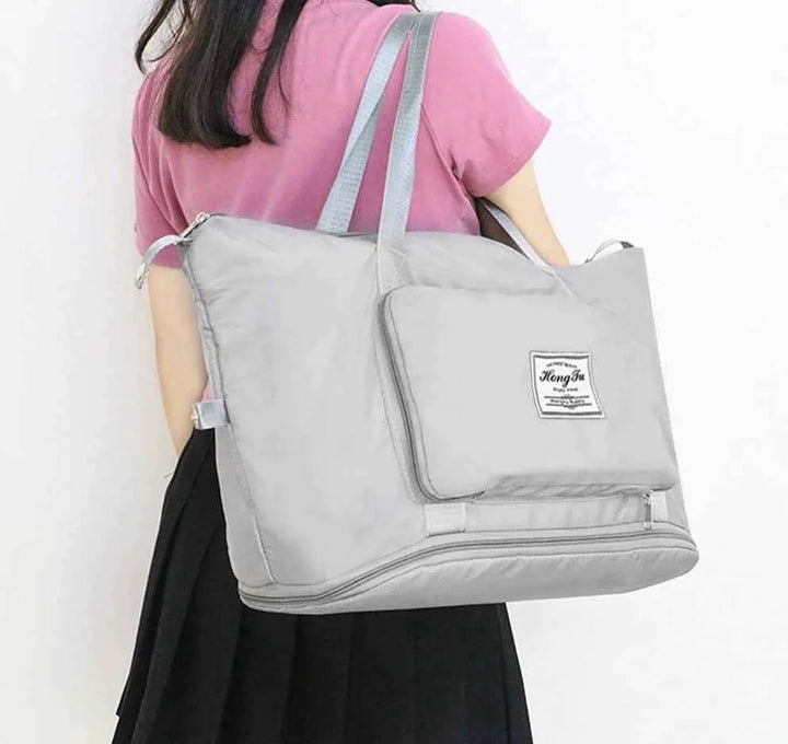 Foldable travel bag with large storage space | Stornfield