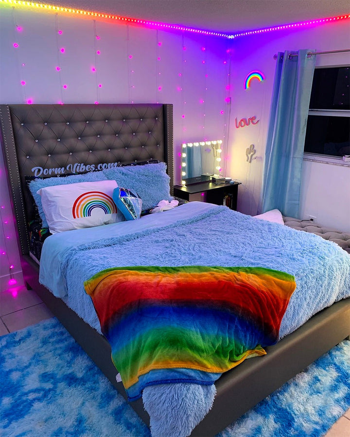 Stornfield | Rainbow Neon Shield