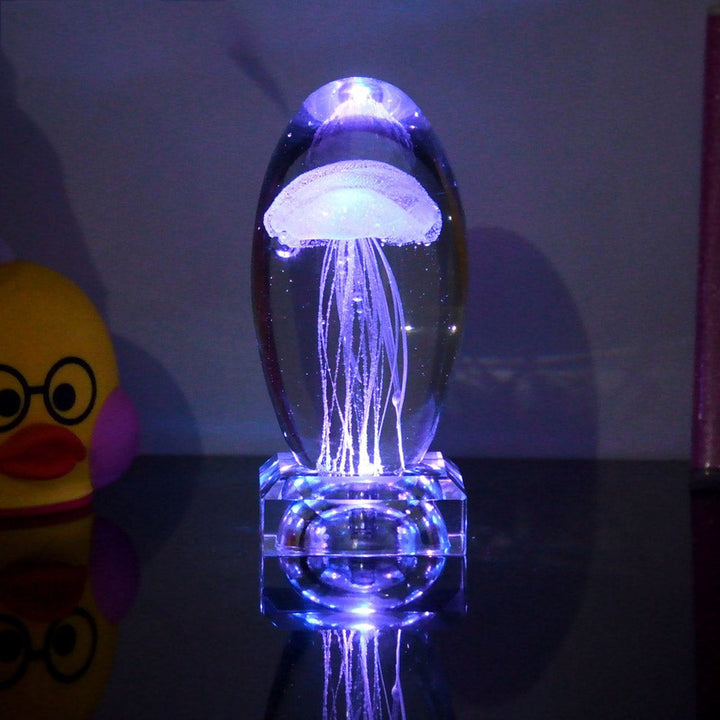 Color Changing Jellyfish Nightlight | Stornfield