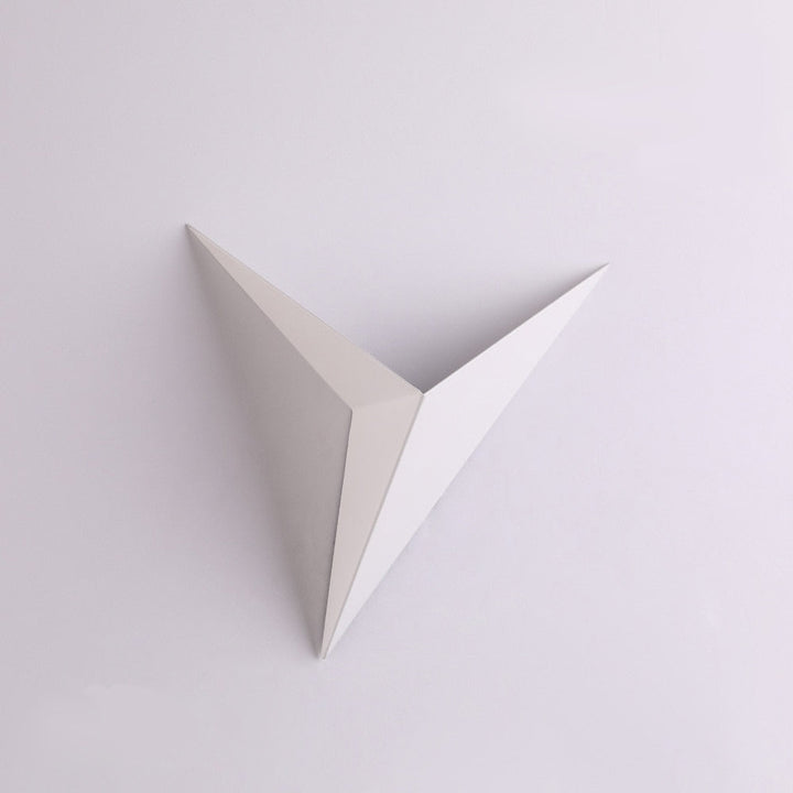 Modern Triangular Wall Lamp - TrigoLux | Stornfield
