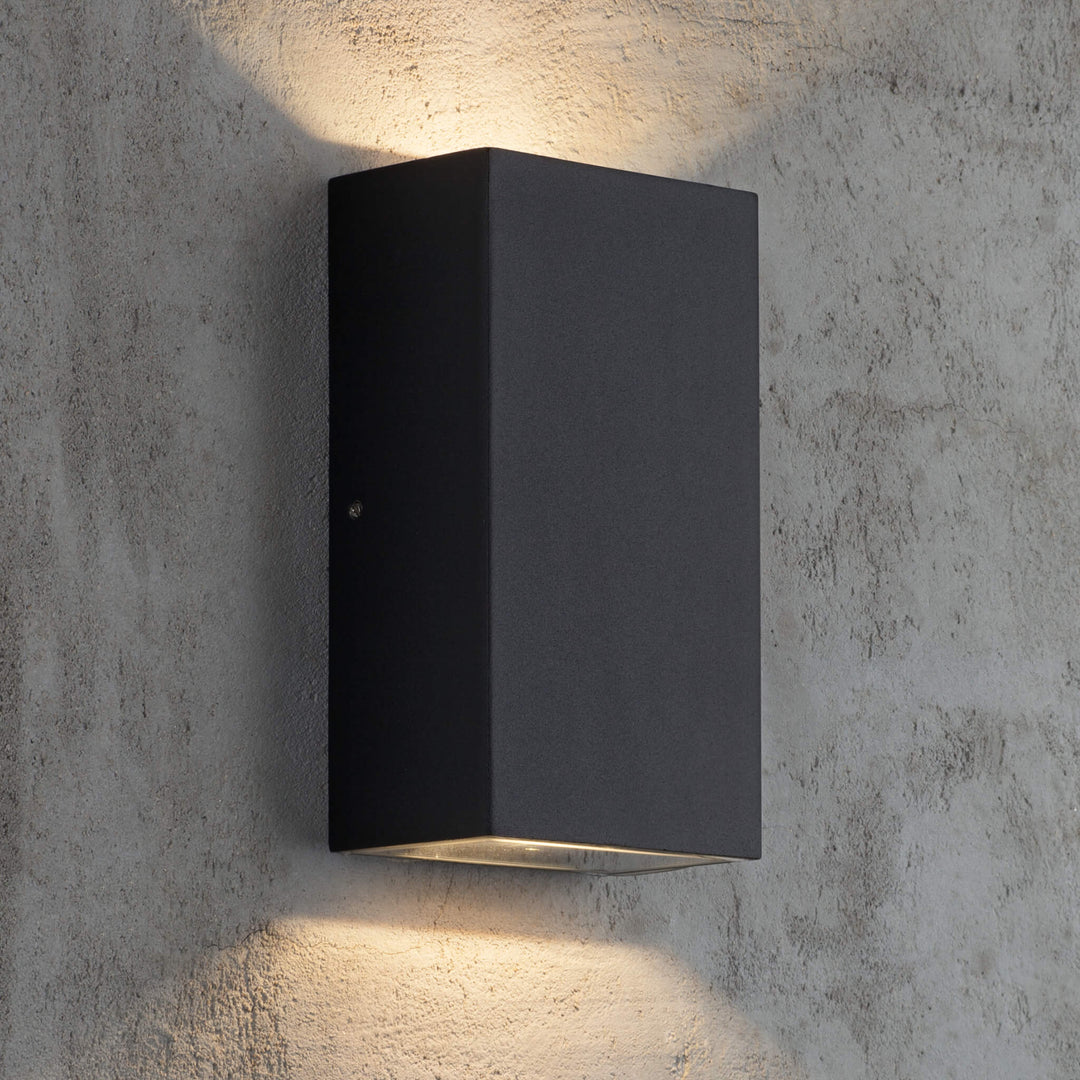 Cyrus LED Wall Lamp DimmaStornfielde | Stornfield