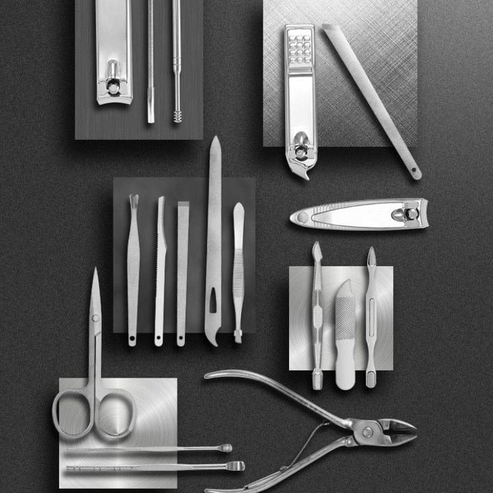 Stornfield | Set de manucure en acier inoxydable 19 en 1 avec coupe-ongles