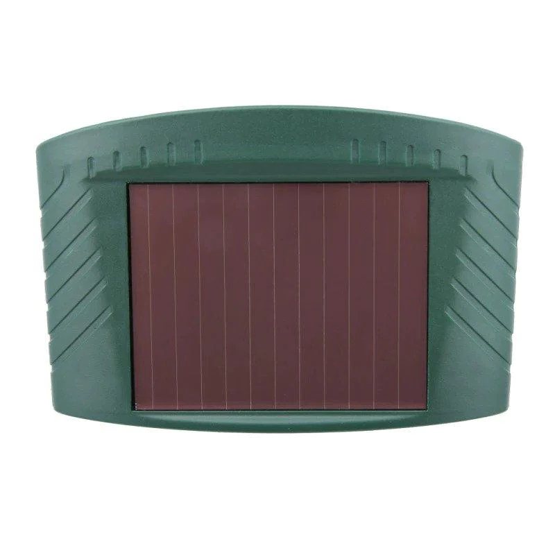 Stornfield | Deer Repellent - Solar Powered - Deer-free in 48 hours.