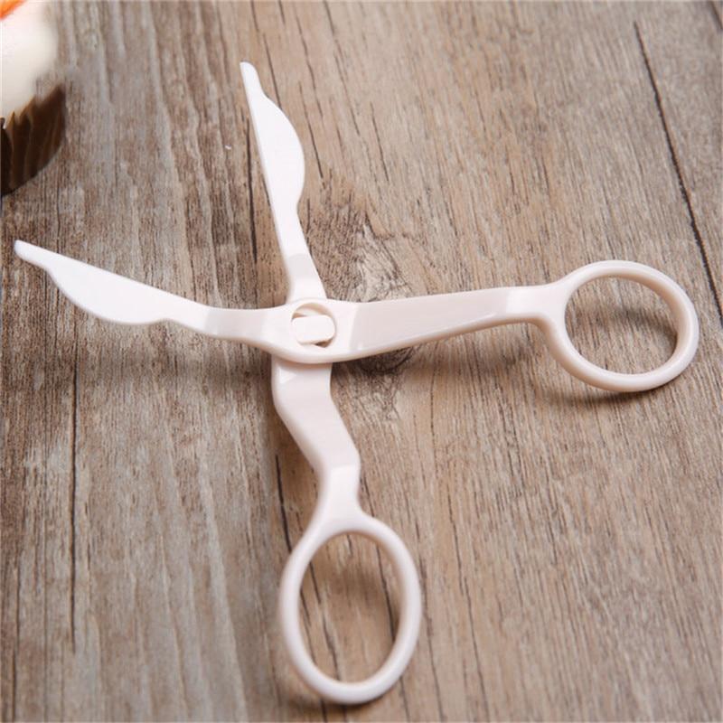 Piping Flower Scissors and Decorating Tray | Stornfield