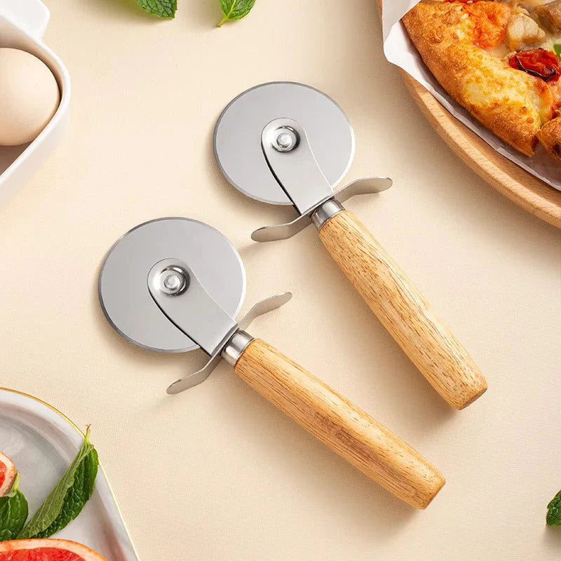 Pizza Cutter Wooden Handle Pastry Dough Cutter Cutting Wheel Slicer | Stornfield
