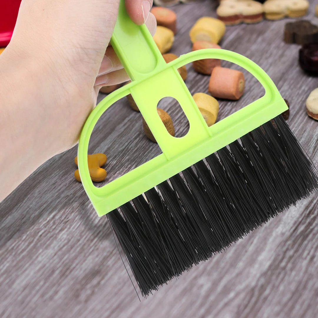 POPETPOP Mini Dustpan and Brush Set Small Cage Cleaner for Guinea Pigs Cats Hedgehogs Hamsters Chinchillas Rabbits Reptiles | Stornfield