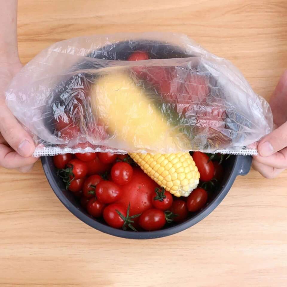 Disposable Plastic Wrap (100 Pcs) Stornfield