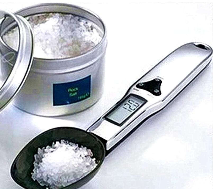 Portable LCD Digital Kitchen Scale | Stornfield