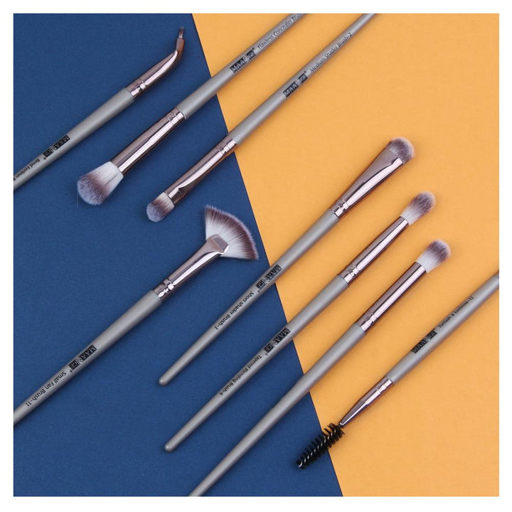 Professional 12-Piece Makeup Brush Set | Stornfield