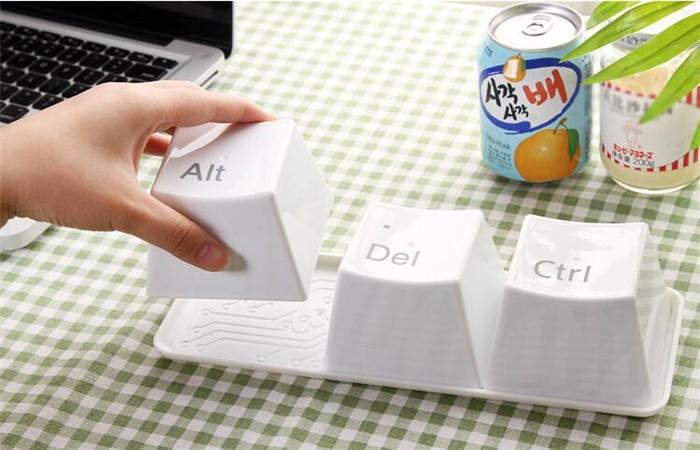 Ctrl Alt Del Tea and Coffee Cups | Stornfield
