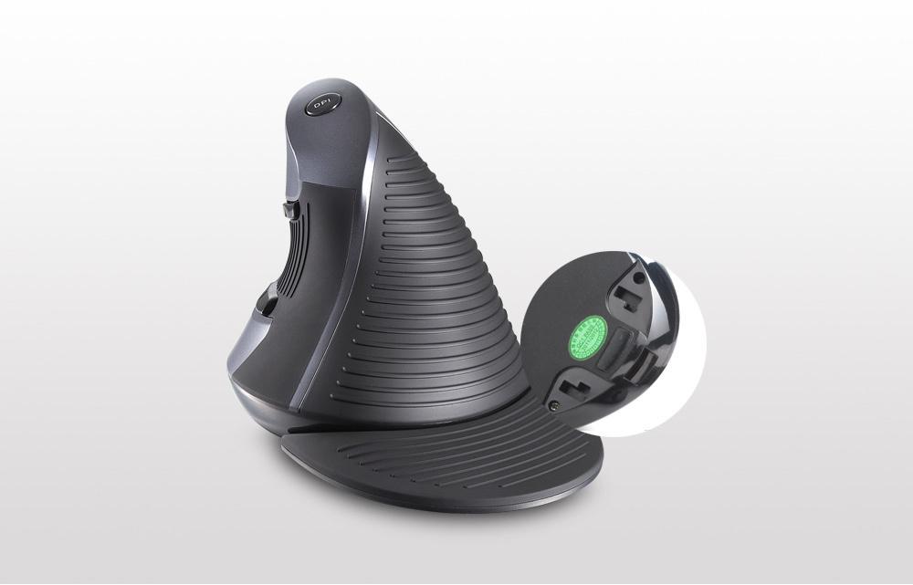 Ergonomic Wireless Vertical Mouse with 6 Buttons | Stornfield