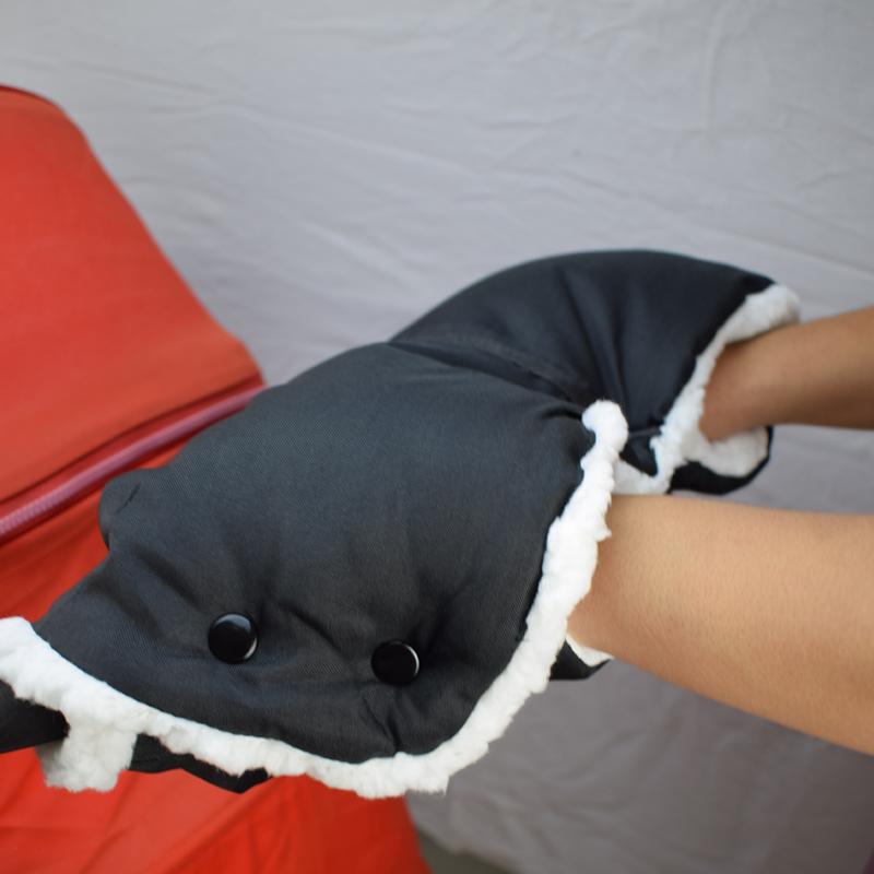 Puffy - Stroller Handlebar Clutch Gloves | Stornfield