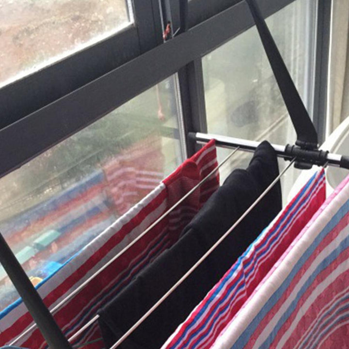 Space-saving balcony clothesline | Stornfield