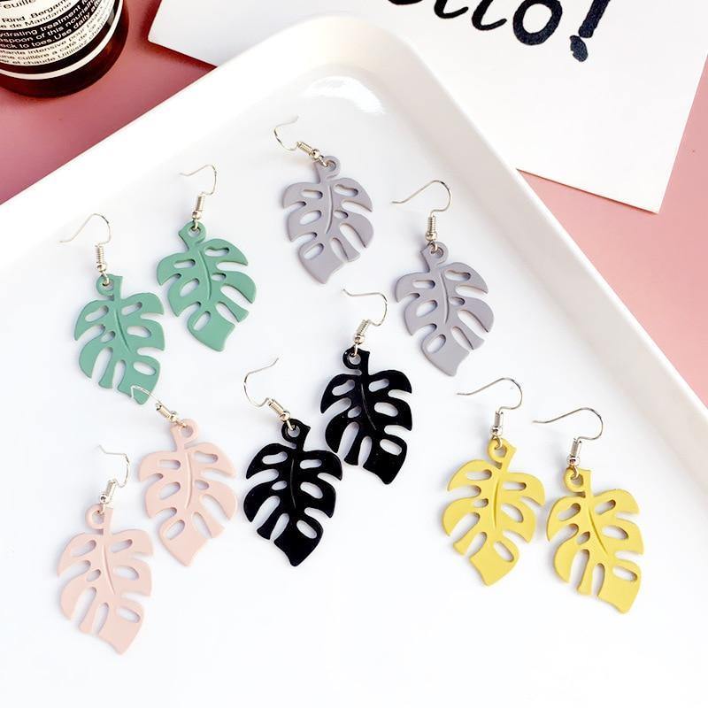 Stornfield | NatureChic Monstera Earrings | Drop Style | Timeless Jewelry