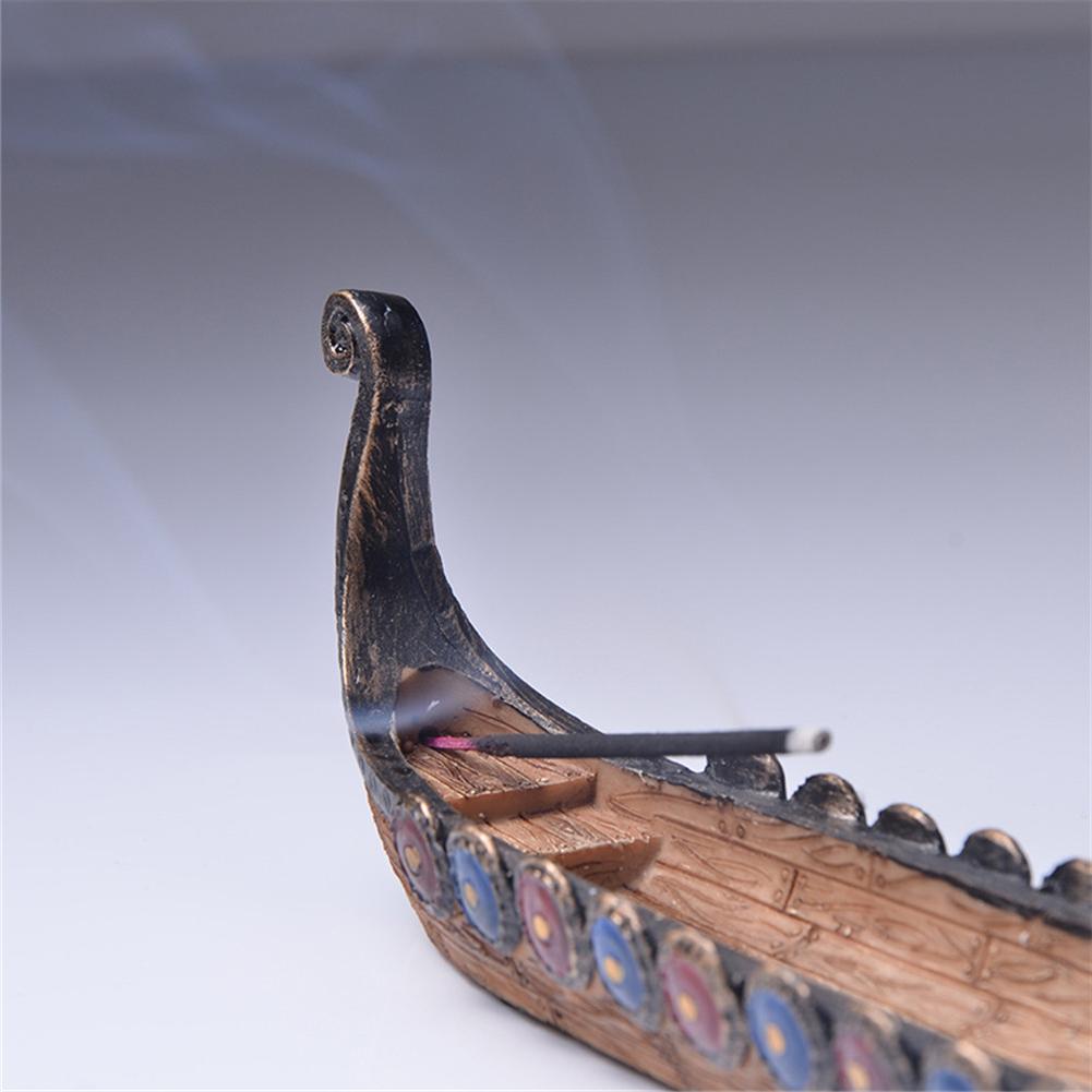 Stornfield | Retro Dragon Boat Incense Burner