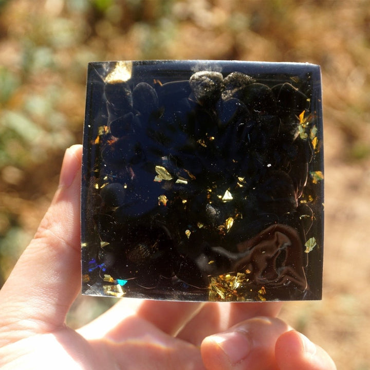 Amethyst Sphere Balance and Rediscovered Serenity | Stornfield