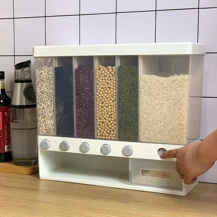 Wall-mounted Dry Food Dispenser | Stornfield