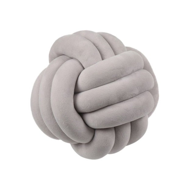 Stornfield | KNOT KISSING CUSHION