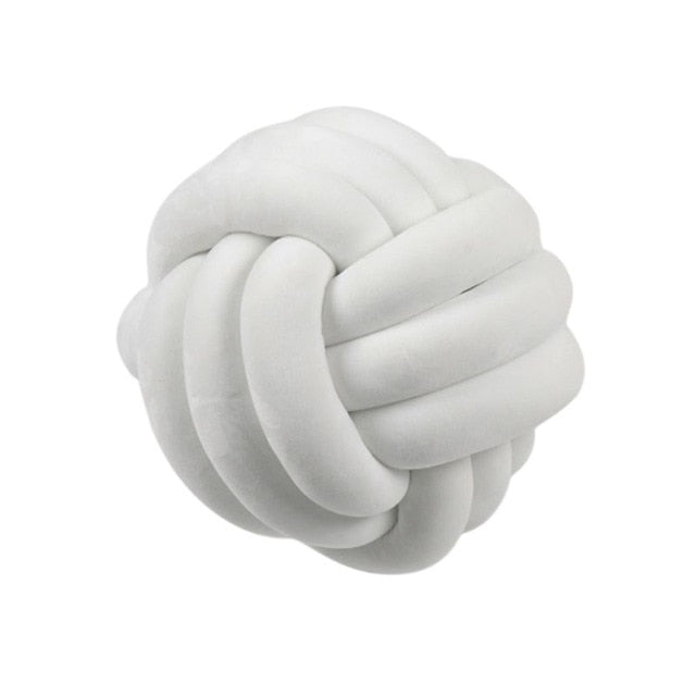 Stornfield | KNOT KISSING CUSHION