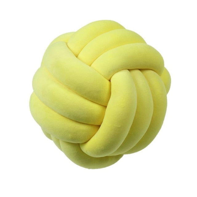 Stornfield | KNOT KISSING CUSHION