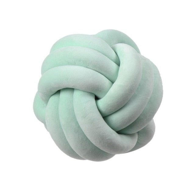 Stornfield | KNOT KISSING CUSHION
