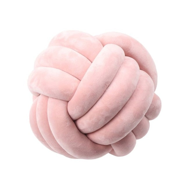 Stornfield | KNOT KISSING CUSHION