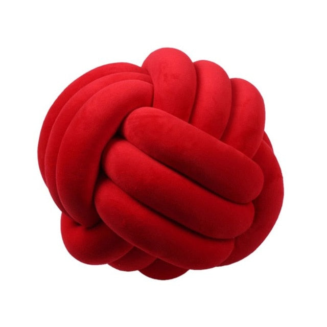 Stornfield | KNOT KISSING CUSHION