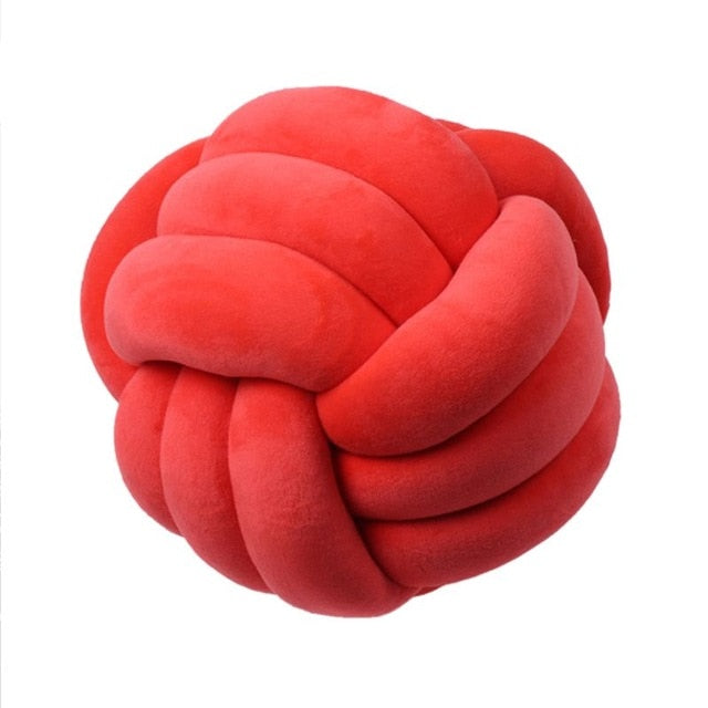 Stornfield | KNOT KISSING CUSHION