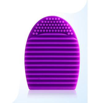 The Amazing Makeup Brush Cleaner | Stornfield