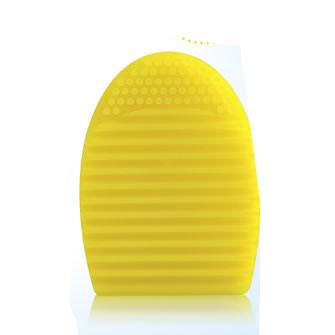 The Amazing Makeup Brush Cleaner | Stornfield