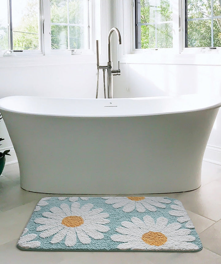 Stornfield | Daisy Bloom Bath Mat