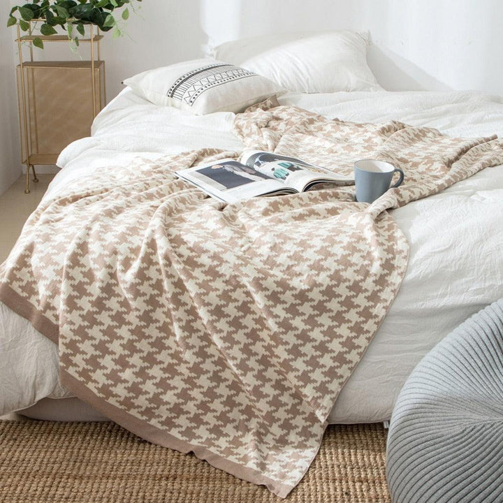 Stornfield | PlaidLuxe Houndstooth Blanket | Checkered Design | Soft & Comfortable | Various Sizes