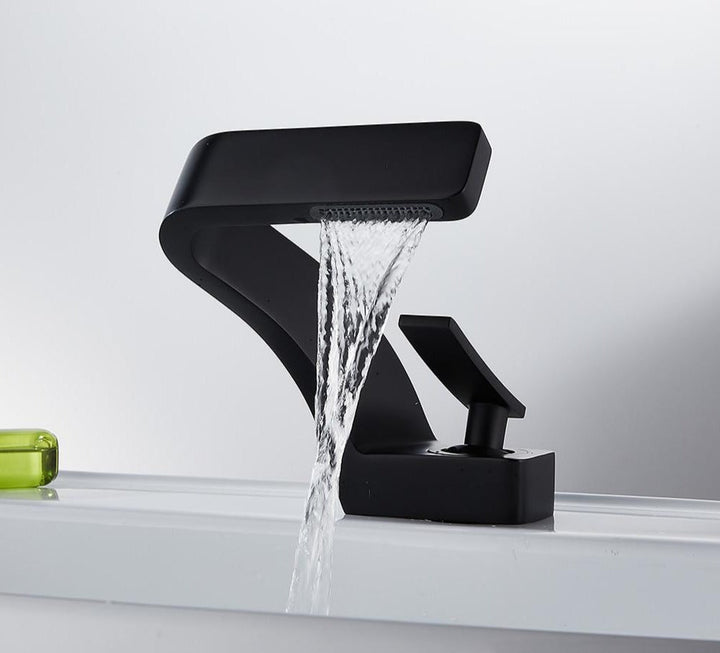 Everest - Modern Curved Faucet │ Daring and Refined Design | Stornfield