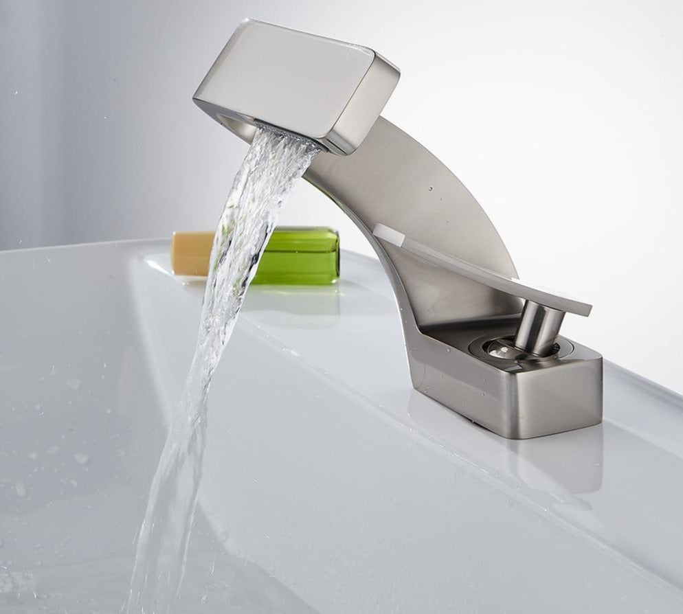 Everest - Modern Curved Faucet │ Daring and Refined Design | Stornfield