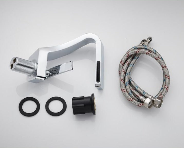 Everest - Modern Curved Faucet │ Daring and Refined Design | Stornfield
