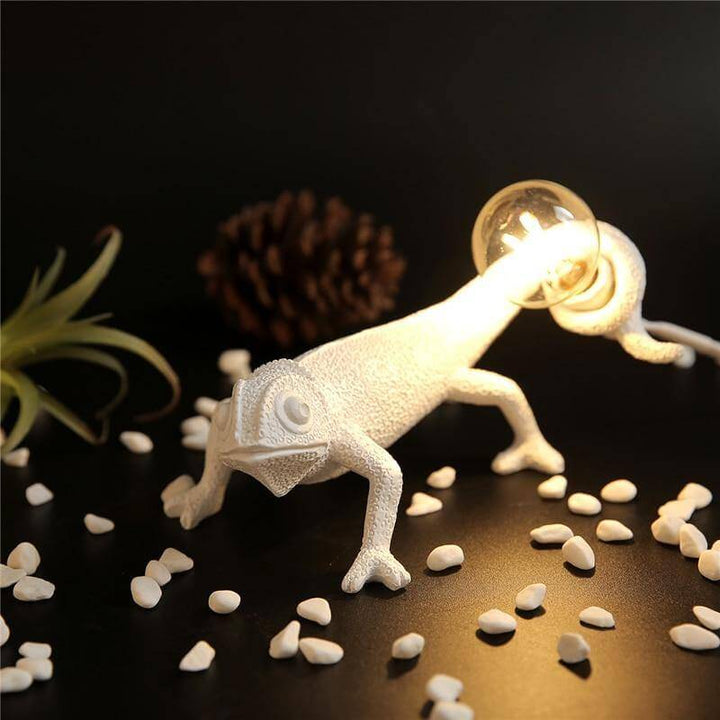 Nordic Modern Chameleon Lizard Desk Light | Stornfield