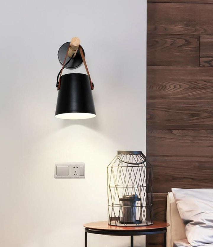 Stornfield | Nordic Wooden Wall Lamp