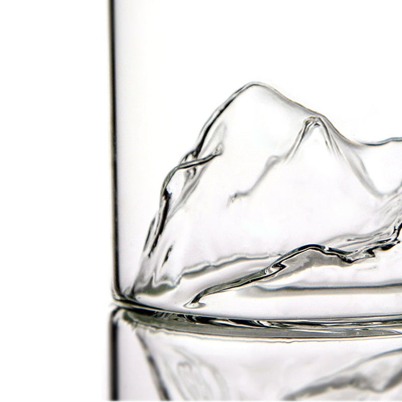 Stornfield | Whiskey Glass Nuchi