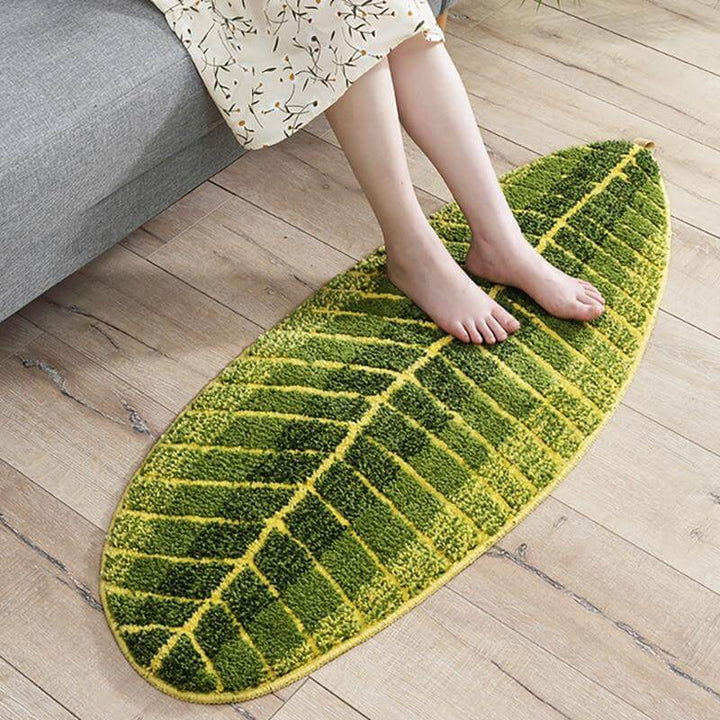 Pure Green Leaf Shape Home Rug | Stonrfield