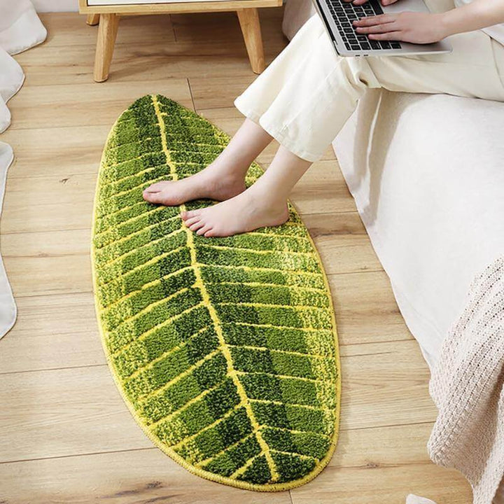 Pure Green Leaf Shape Home Rug | Stonrfield
