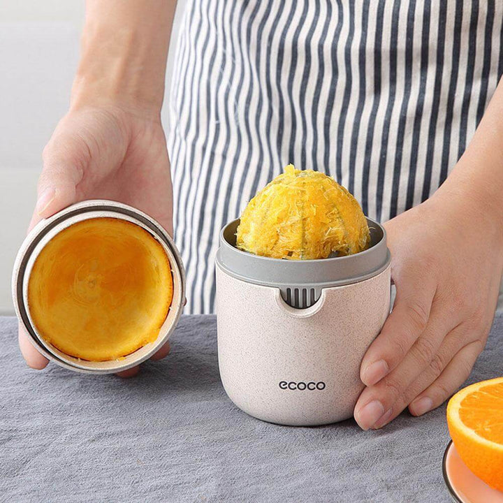 Stornfield | Simple Portable Mini Pastel Juicer