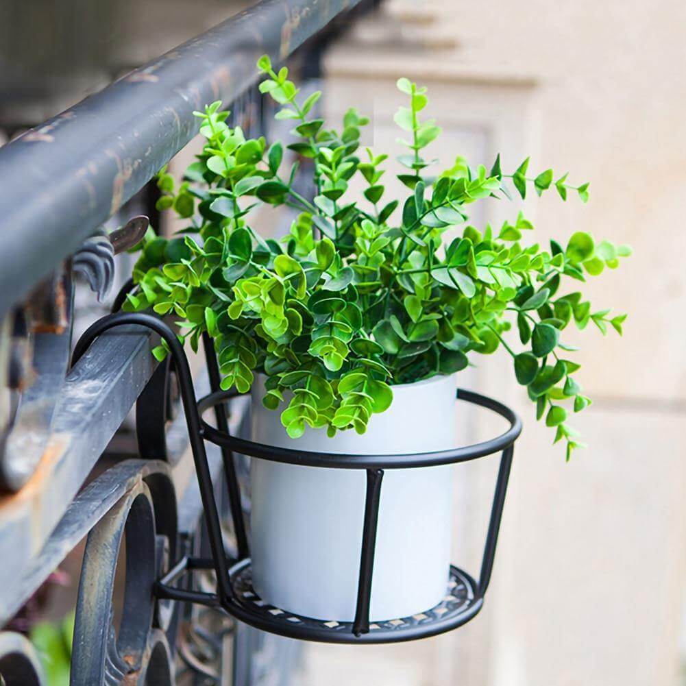 Iron Outdoor Hanging Baskets Flower Pot Holder | Stornfield