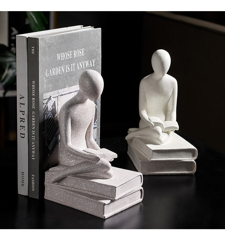 Nordic Abstract Thinker Resin Statue Sculpture | Stornfield