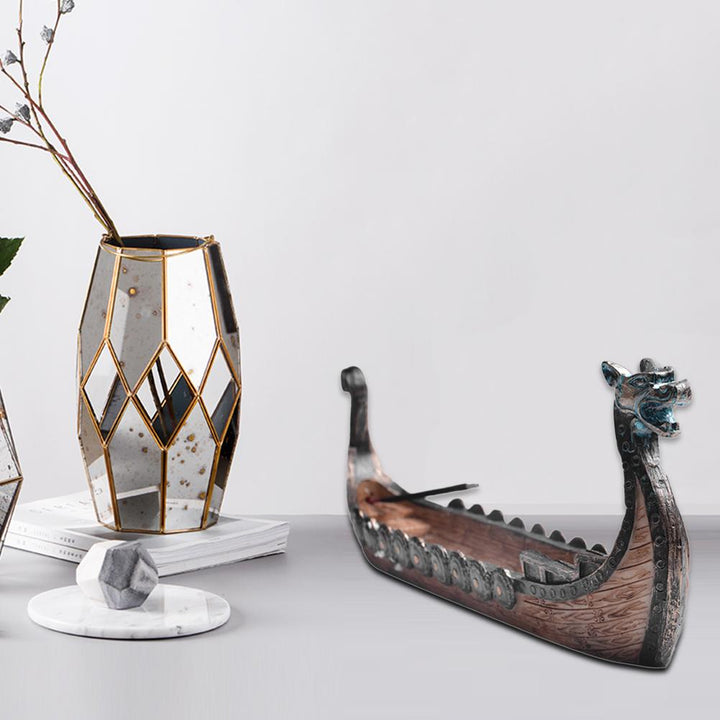 Stornfield | Retro Dragon Boat Incense Burner