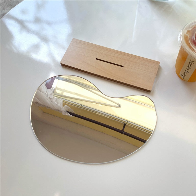 Wavy and Curved Mirror | Stornfield